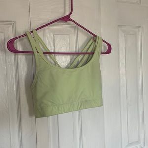 Gap fit sports bra